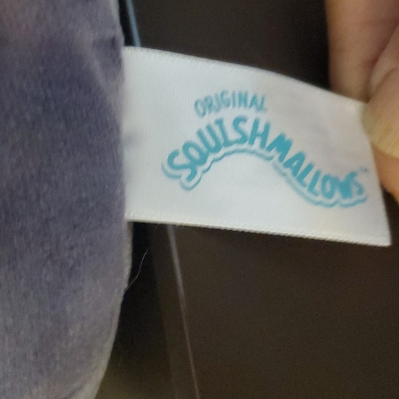 Squishmallow Gustavos - Picture 8 of 8